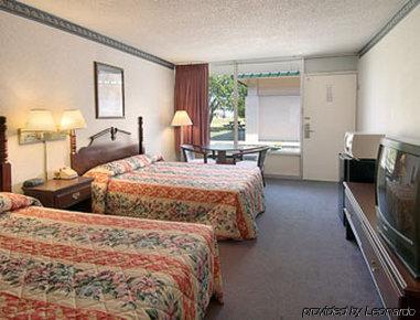 Motel Super 7 - Dillon Habitación foto